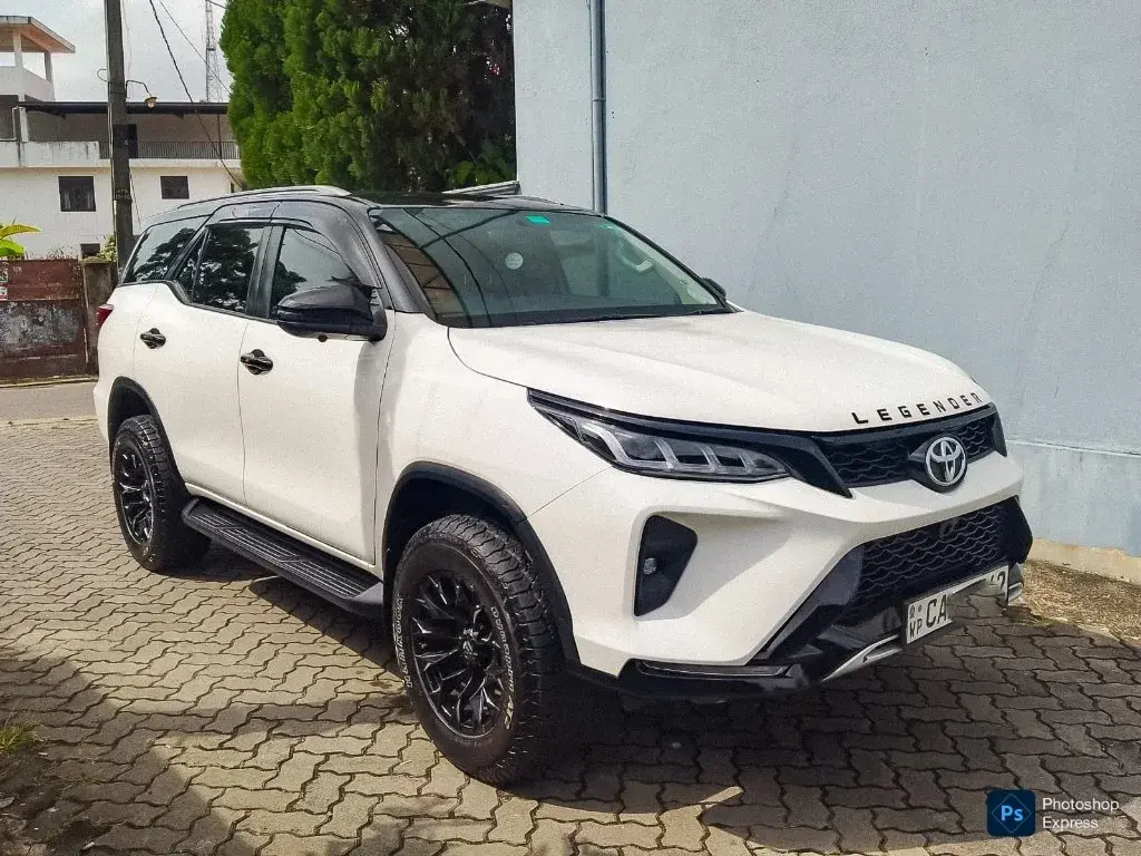Toyota Fortuner Legender GR Sport — image 1
