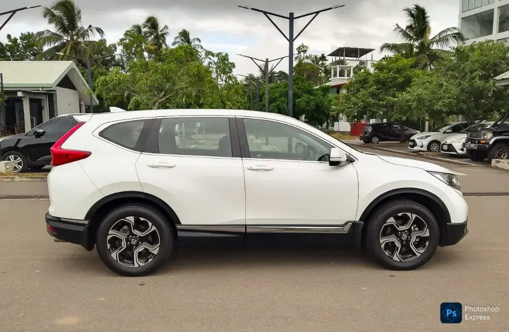 2018 Honda CR-V — image 4