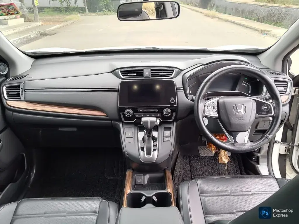 2018 Honda CR-V — image 6