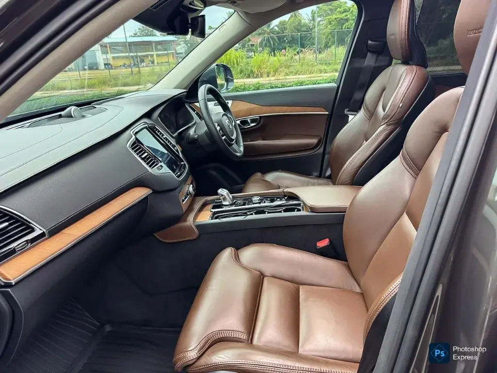 Volvo XC90 T8 Inscription — image 9