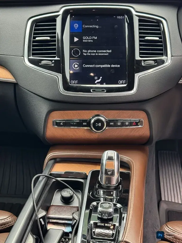 Volvo XC90 T8 Inscription — image 13